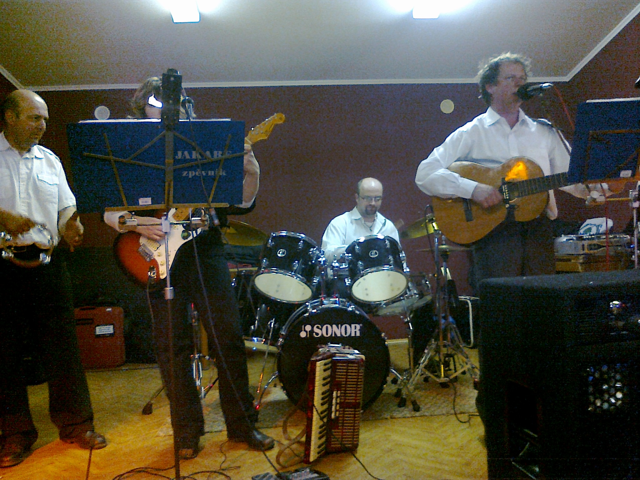 25122009041.jpg